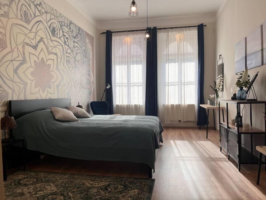 Gozsdu Top Suite Budapest Luaran gambar