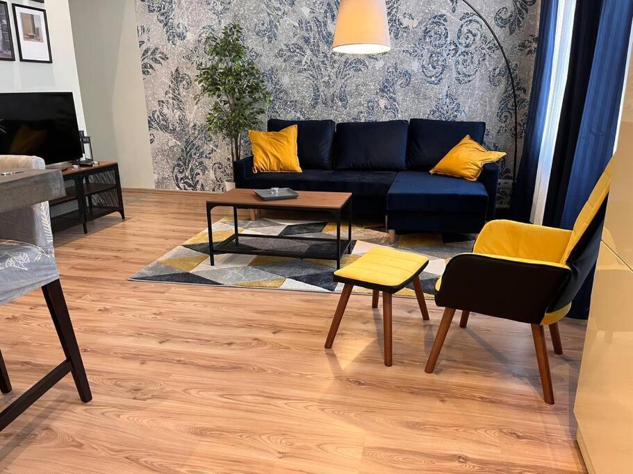 Gozsdu Top Suite Budapest Luaran gambar