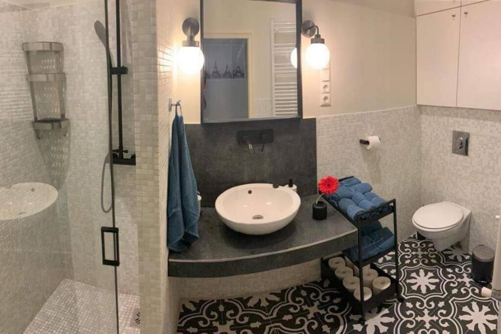 Gozsdu Top Suite Budapest Luaran gambar