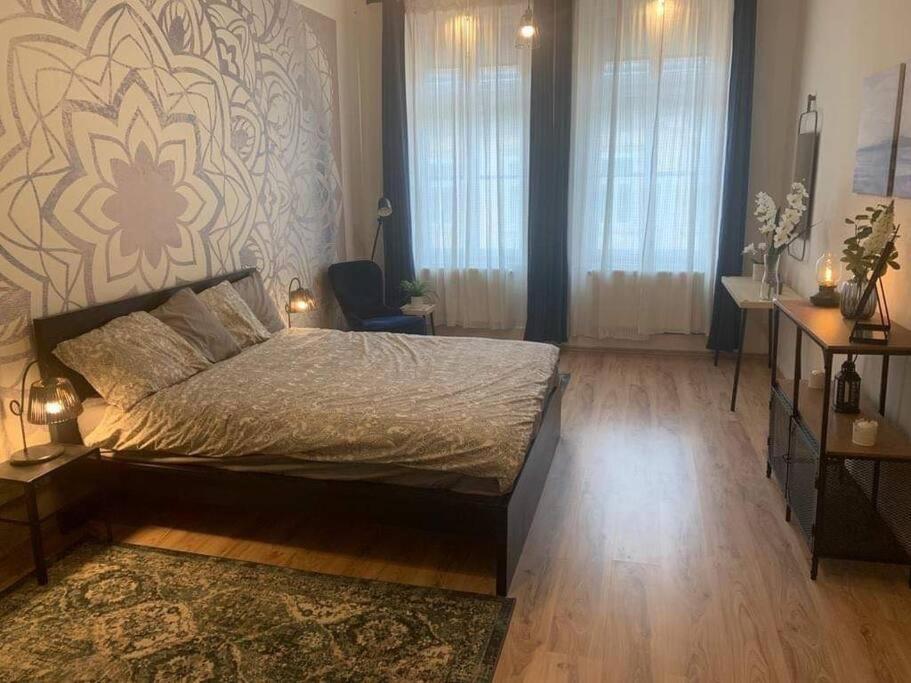 Gozsdu Top Suite Budapest Luaran gambar