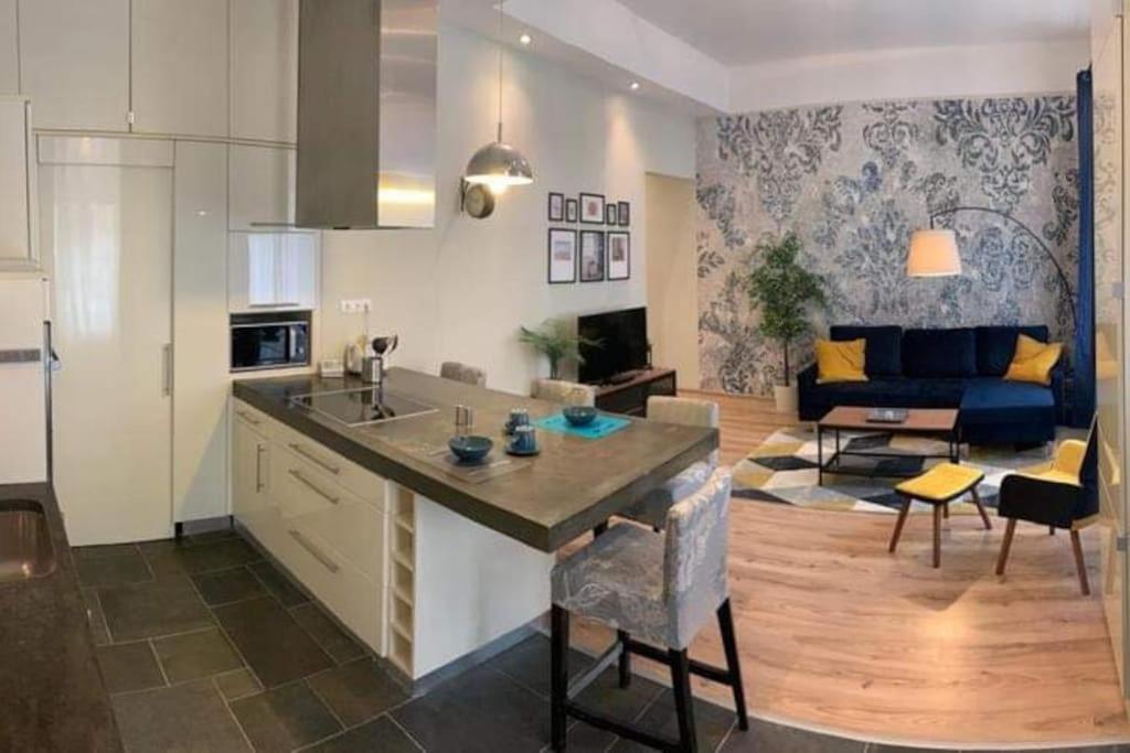 Gozsdu Top Suite Budapest Luaran gambar